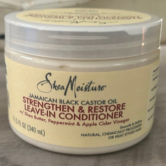 SheaMoisture 100% Pure Jamaican Black Castor Oil LeaveIn for Damaged Hair 11.5oz - Picture 1 of 13